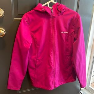 Columbia jacket, no stains, rips, never worn. Has pockets and hood.